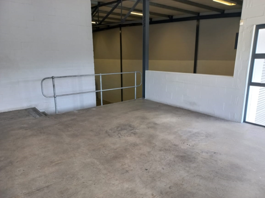 To Let commercial Property for Rent in Maitland Western Cape